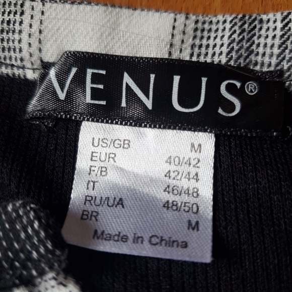 Venus Ribbed Henley Top - Picture 5 of 6